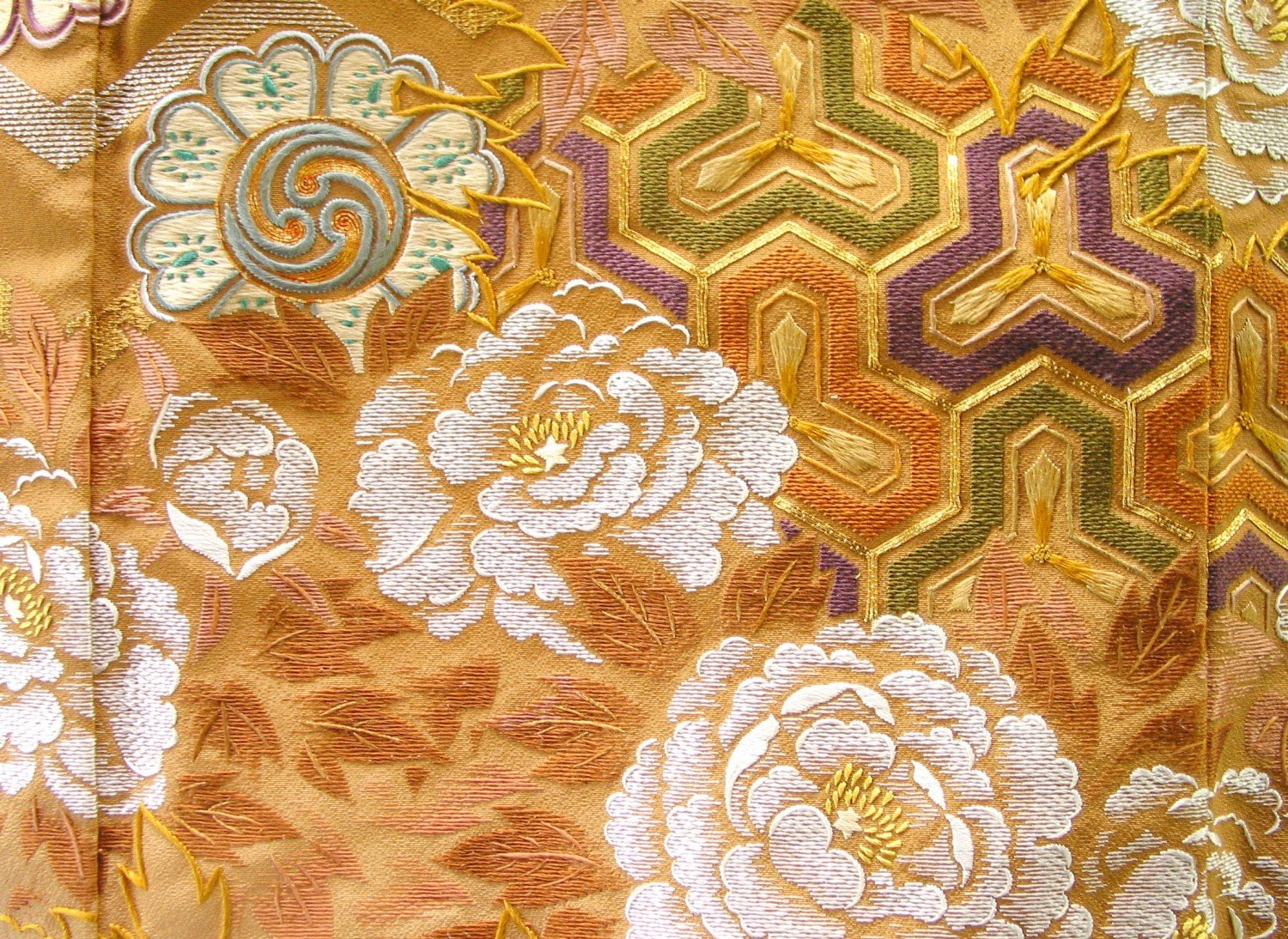 peony Japanese Embroidery Center